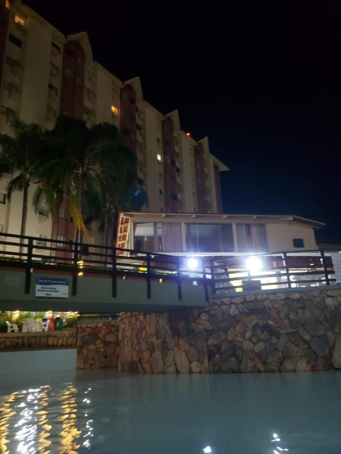 Apartamento Hot Springs Apartment Caldas Novas Luaran gambar